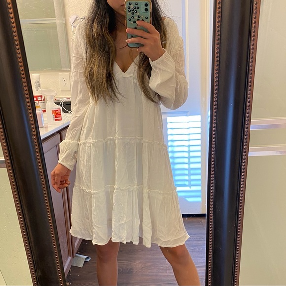 Ivory Ruffle-Trim dress - Picture 4 of 4